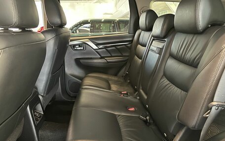 Mitsubishi Pajero Sport III рестайлинг, 2019 год, 3 500 000 рублей, 22 фотография