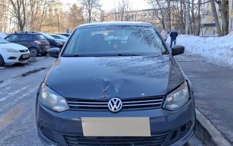 Volkswagen Polo VI (EU Market), 2013 год, 565 000 рублей, 1 фотография