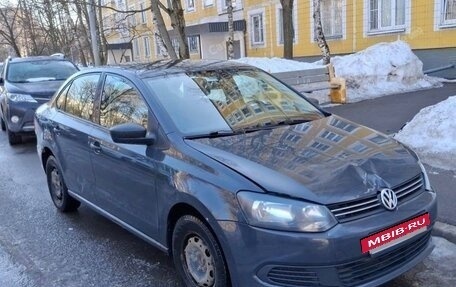 Volkswagen Polo VI (EU Market), 2013 год, 565 000 рублей, 2 фотография
