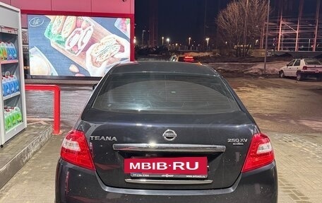 Nissan Teana, 2010 год, 880 000 рублей, 4 фотография