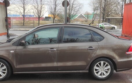 Volkswagen Polo VI (EU Market), 2015 год, 980 000 рублей, 3 фотография