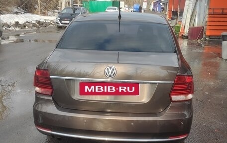 Volkswagen Polo VI (EU Market), 2015 год, 980 000 рублей, 4 фотография