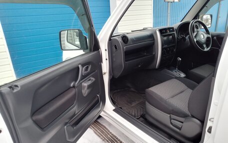 Suzuki Jimny, 2010 год, 950 000 рублей, 13 фотография