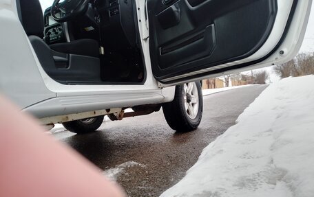 Suzuki Jimny, 2010 год, 950 000 рублей, 17 фотография