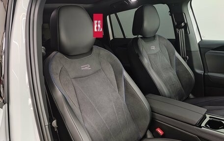 Volkswagen Tiguan, 2025 год, 4 490 000 рублей, 22 фотография