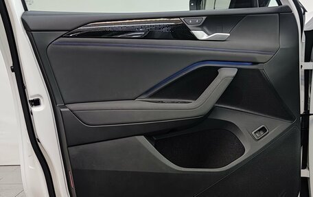 Volkswagen Tiguan, 2025 год, 4 490 000 рублей, 34 фотография