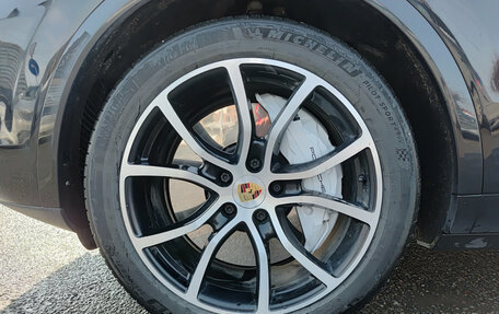 Porsche Cayenne III, 2018 год, 6 990 000 рублей, 18 фотография