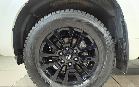 Toyota Land Cruiser Prado 150 рестайлинг 2, 2020 год, 5 997 000 рублей, 10 фотография