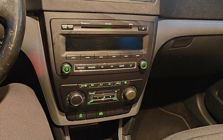 Skoda Yeti I рестайлинг, 2012 год, 1 500 000 рублей, 7 фотография