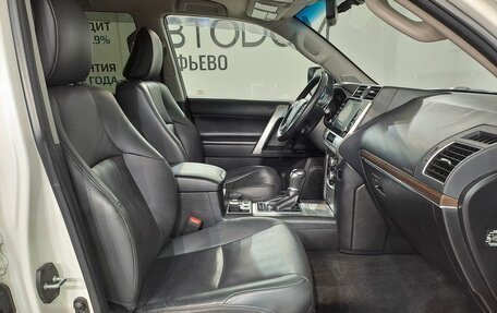 Toyota Land Cruiser Prado 150 рестайлинг 2, 2020 год, 5 997 000 рублей, 15 фотография