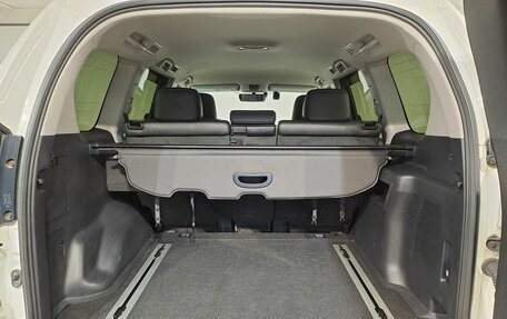 Toyota Land Cruiser Prado 150 рестайлинг 2, 2020 год, 5 997 000 рублей, 19 фотография