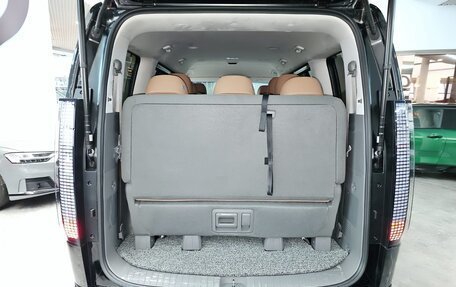 Hyundai Staria, 2025 год, 6 990 000 рублей, 13 фотография