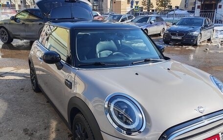 MINI Hatch, 2021 год, 2 950 000 рублей, 7 фотография