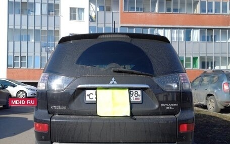 Mitsubishi Outlander III рестайлинг 3, 2008 год, 900 000 рублей, 4 фотография