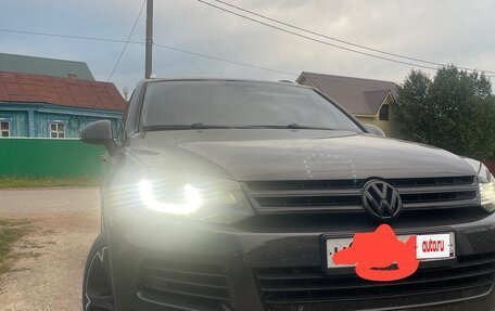 Volkswagen Touareg III, 2011 год, 1 930 000 рублей, 6 фотография