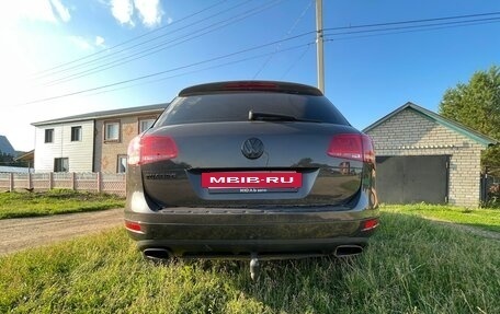 Volkswagen Touareg III, 2011 год, 1 930 000 рублей, 10 фотография