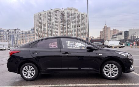 Hyundai Solaris II рестайлинг, 2017 год, 1 050 000 рублей, 6 фотография