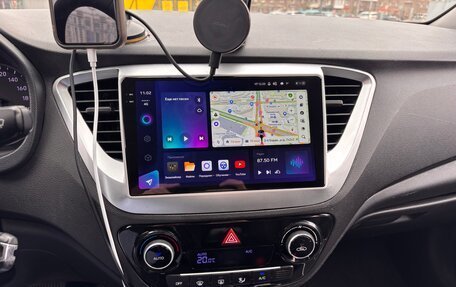 Hyundai Solaris II рестайлинг, 2017 год, 1 050 000 рублей, 13 фотография