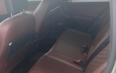 Volkswagen Tiguan II, 2017 год, 2 350 000 рублей, 4 фотография