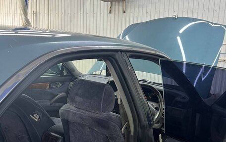 Nissan Gloria XI, 2000 год, 450 000 рублей, 4 фотография