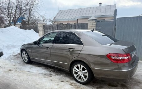 Mercedes-Benz E-Класс, 2010 год, 1 250 000 рублей, 8 фотография