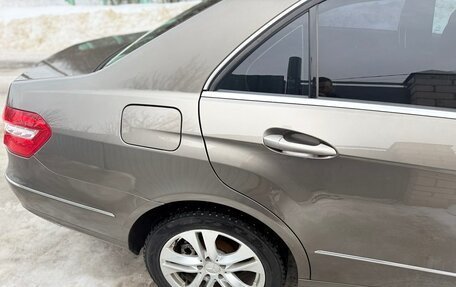 Mercedes-Benz E-Класс, 2010 год, 1 250 000 рублей, 5 фотография