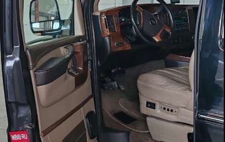 Chevrolet Express II, 2012 год, 3 550 000 рублей, 8 фотография