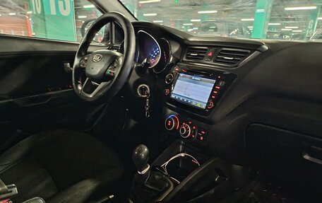 KIA Rio III рестайлинг, 2014 год, 320 000 рублей, 13 фотография
