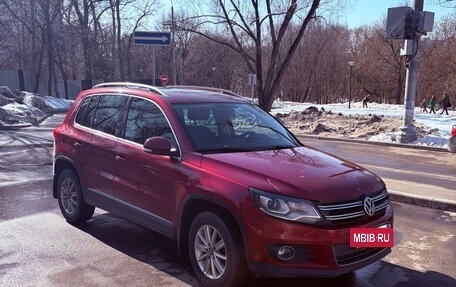 Volkswagen Tiguan I, 2011 год, 900 000 рублей, 2 фотография