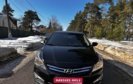 Hyundai Solaris II рестайлинг, 2015 год, 1 135 000 рублей, 12 фотография