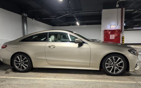 Mercedes-Benz E-Класс, 2018 год, 4 400 000 рублей, 2 фотография