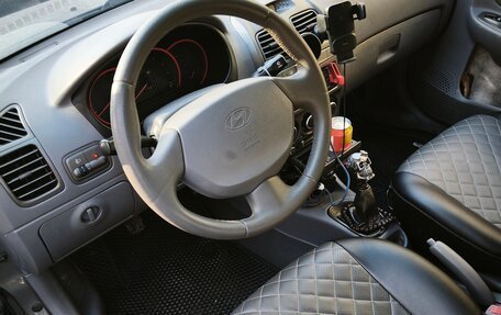 Hyundai Accent II, 2005 год, 400 000 рублей, 7 фотография