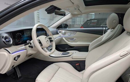 Mercedes-Benz E-Класс, 2021 год, 4 485 000 рублей, 8 фотография