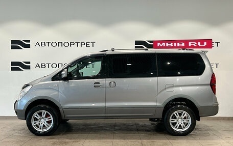 Hyundai Grand Starex Grand Starex I рестайлинг 2, 2014 год, 1 999 000 рублей, 2 фотография