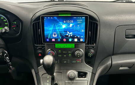 Hyundai Grand Starex Grand Starex I рестайлинг 2, 2014 год, 1 999 000 рублей, 16 фотография