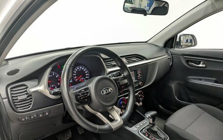 KIA Rio IV, 2021 год, 1 550 000 рублей, 6 фотография