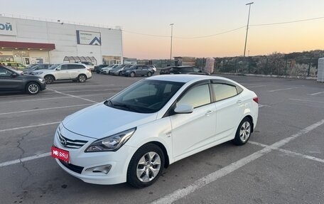 Hyundai Solaris II рестайлинг, 2015 год, 1 200 000 рублей, 1 фотография