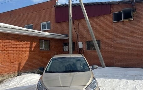 Hyundai Solaris II рестайлинг, 2014 год, 820 000 рублей, 1 фотография