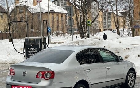 Volkswagen Passat B6, 2008 год, 545 000 рублей, 6 фотография