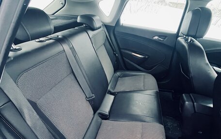 Opel Astra J, 2011 год, 520 000 рублей, 7 фотография