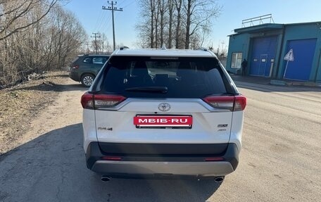 Toyota RAV4, 2022 год, 4 050 000 рублей, 5 фотография