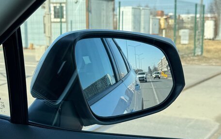 Toyota RAV4, 2022 год, 4 050 000 рублей, 16 фотография