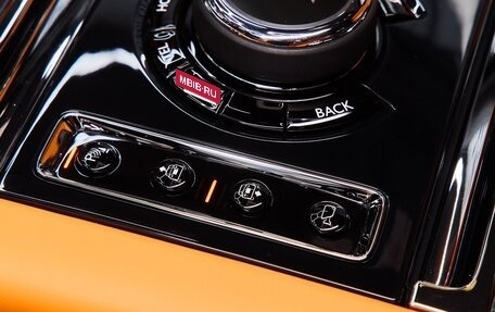 Rolls-Royce Cullinan, 2025 год, 64 875 000 рублей, 27 фотография