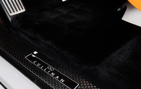 Rolls-Royce Cullinan, 2025 год, 64 875 000 рублей, 32 фотография