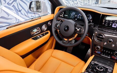 Rolls-Royce Cullinan, 2025 год, 64 875 000 рублей, 34 фотография