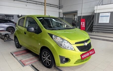 Chevrolet Spark III, 2013 год, 680 000 рублей, 6 фотография