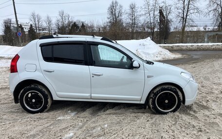 Renault Sandero I, 2011 год, 620 000 рублей, 3 фотография