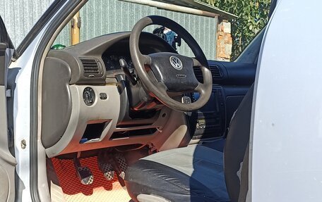 Volkswagen Passat B5+ рестайлинг, 1998 год, 300 000 рублей, 13 фотография