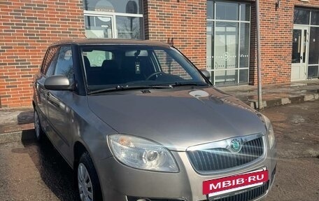 Skoda Fabia II, 2008 год, 369 000 рублей, 2 фотография