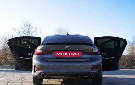 BMW 3 серия, 2019 год, 3 500 000 рублей, 14 фотография